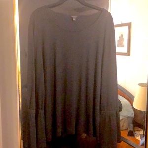 Ann Taylor bell sleeve shirt